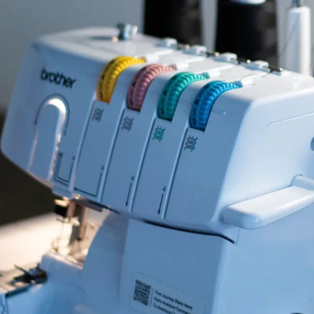 Brother Serger, 1034D, Heavy-Duty Metal Frame Overlock Sewing Machine - Picture 3 of 3